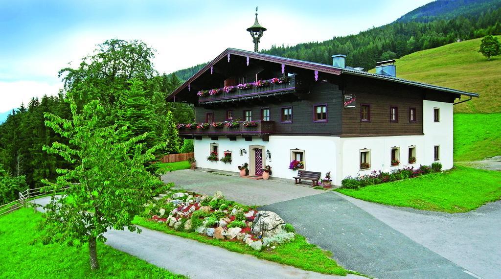 Pension Wiesfleck Taxenbach Εξωτερικό φωτογραφία